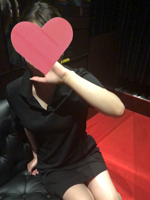 バンビ倶楽部 はづき 20歳 T：163cm　B：86(D)　W：58　H：84